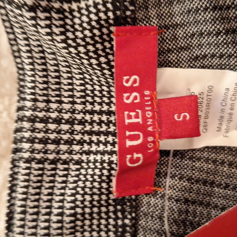 Guess Marcella Stripe Jet Blk Plaid Multi  W/ Maroon & White Stripes on Side SP - Picture 6 of 8